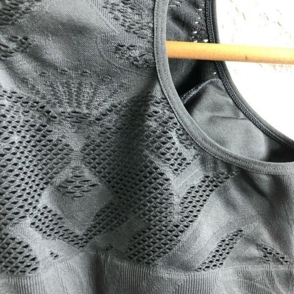 aerie Seamless Chill High Neck Gray Racer Bralette - Picture 2 of 6